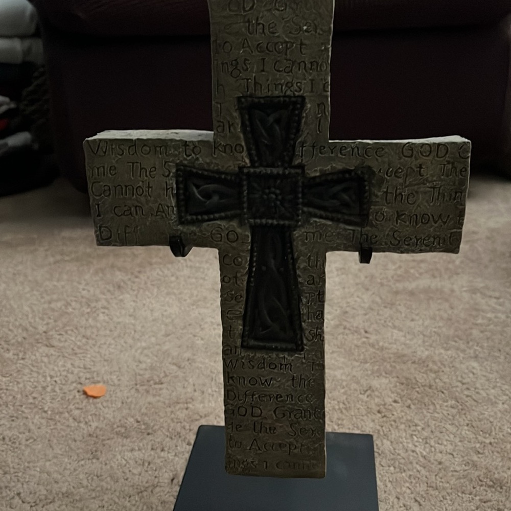 Beautiful Cross - Picture 2 of 4